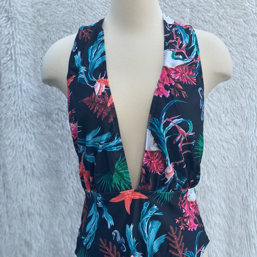 New One Piece open deep V-Neck front tropical Print Swimwear XL with open back